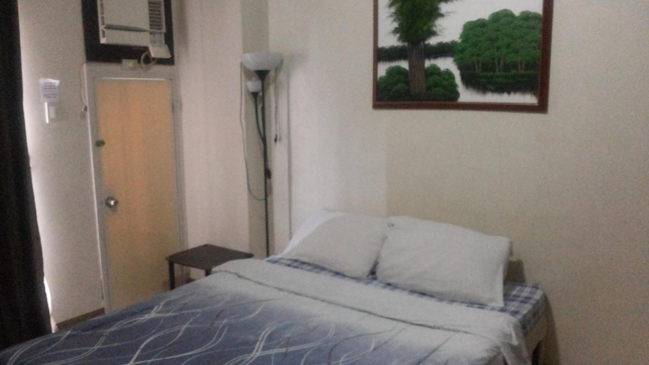 Langel Apartelle@ Chateau Elysee-Ritz 709-A Paranaque City Eksteriør bilde